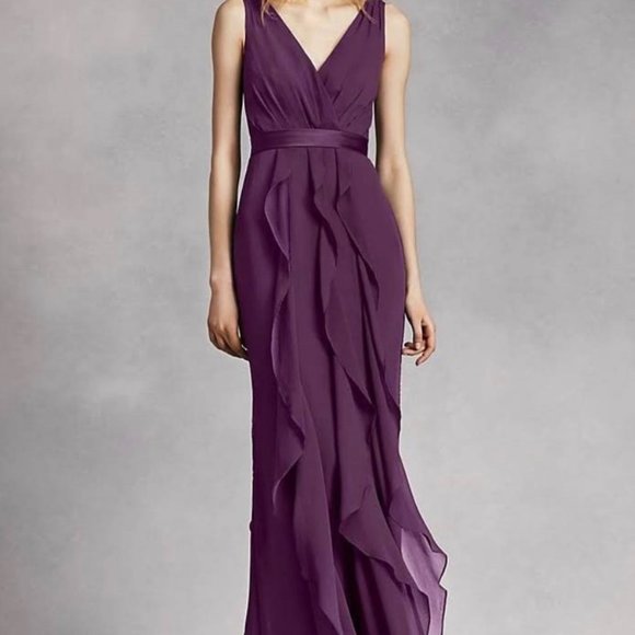 ✨💃👰🤵 White by Vera Wang V-Neck Wrapped Bodice Dress - Picture 2 of 16